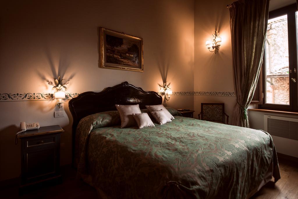 Hotel Palazzo Pacini Colle di Val d'Elsa Exterior foto